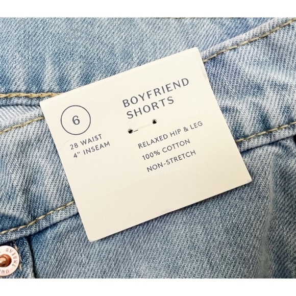 Nwt Universal Thread Boyfriend Fit Jean Shorts Size 6 Raw Hem Distressed Light - Picture 6 of 7